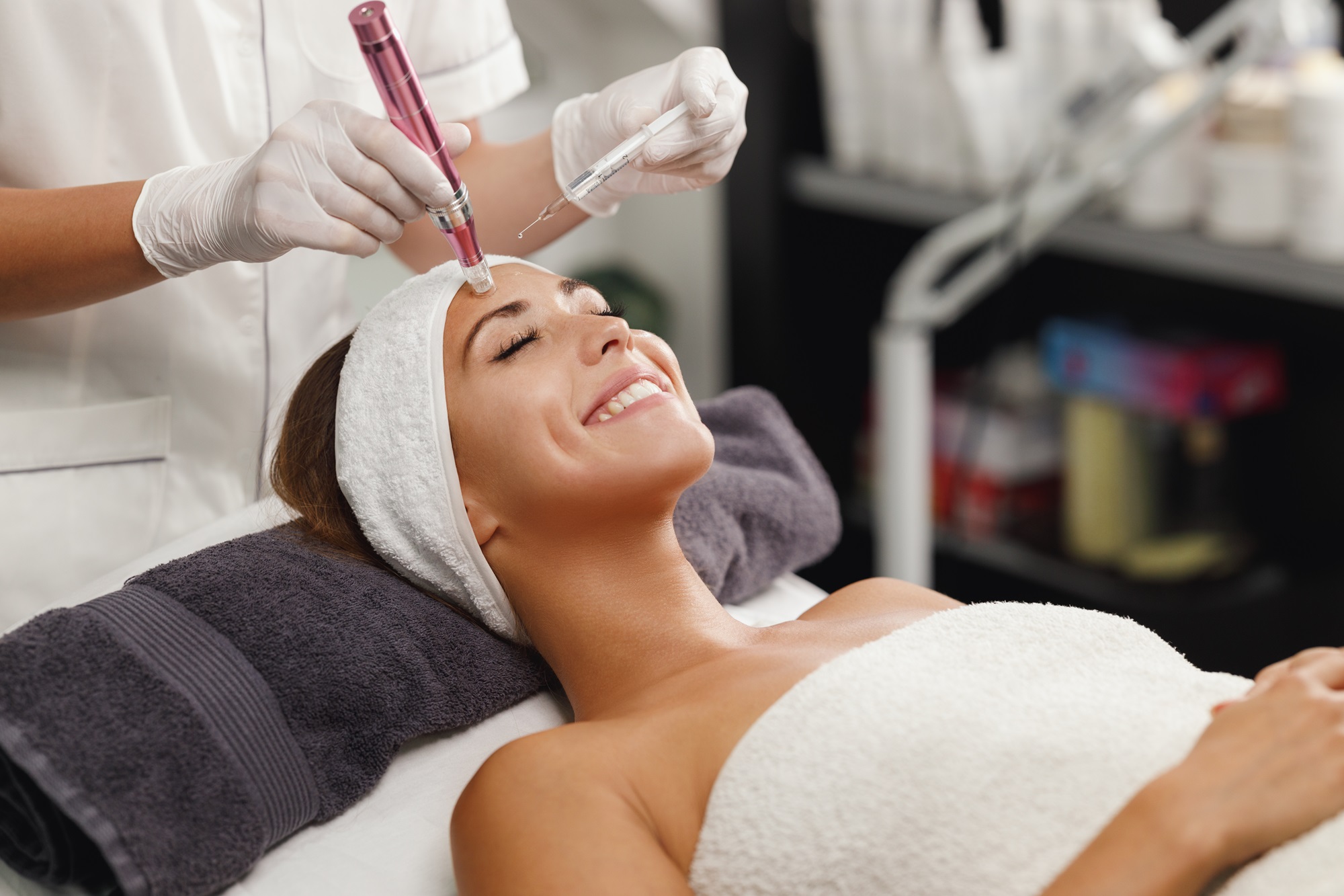 Dermapen Micro-needling Treatment | ProloHealing Medspa in Denville, NJ